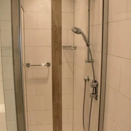 Hotel Savoy 3*